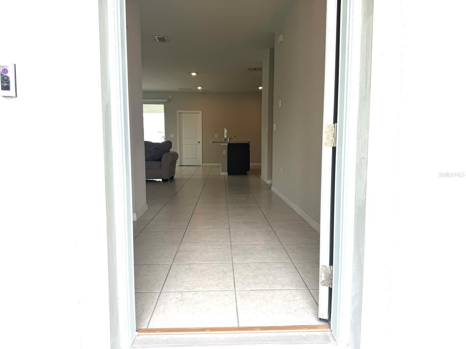 863 HUDSON VALLEY Drive – photo 3