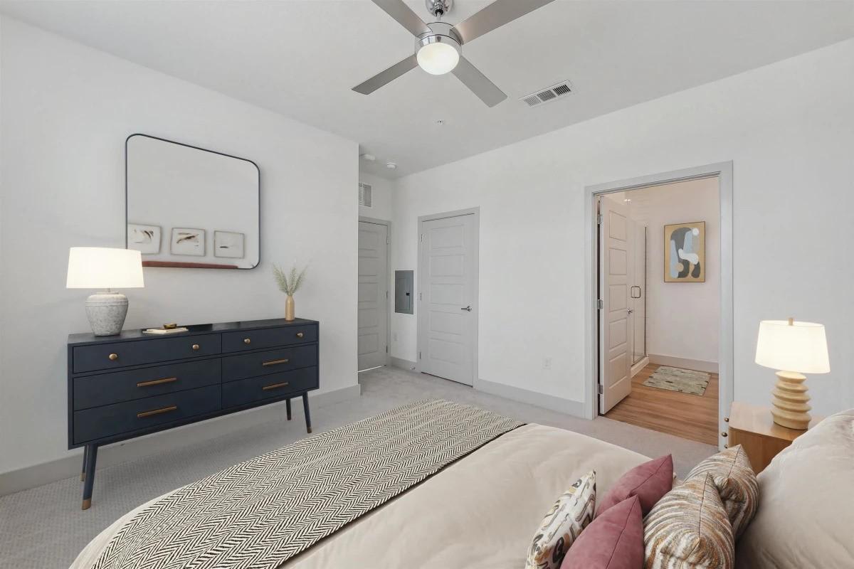 8529 Burnet Rd – photo 5