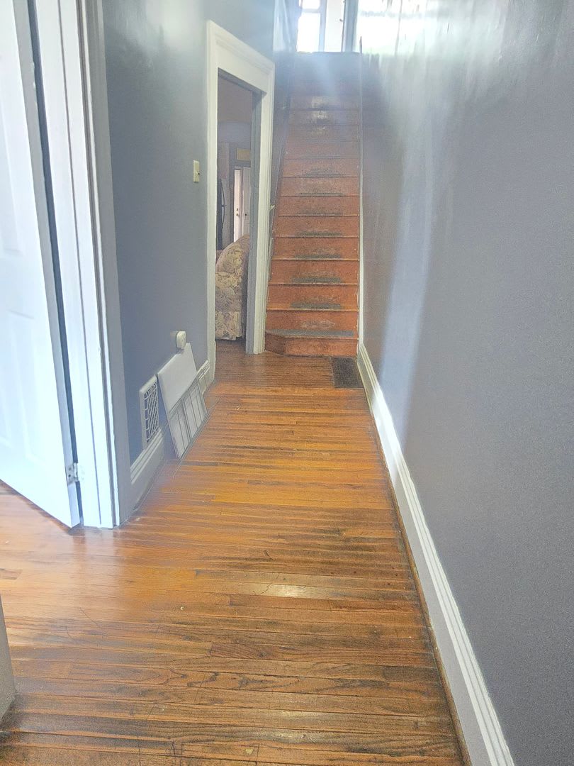 6 Bedroom Townhome Approved Off-Campus Housing for York College – photo 2