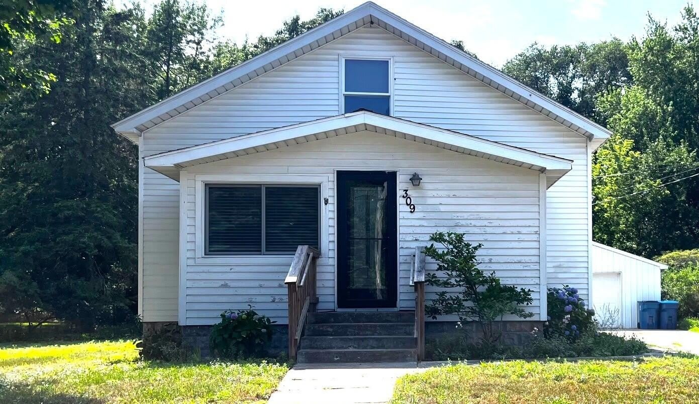 309 Friant Street – photo 1