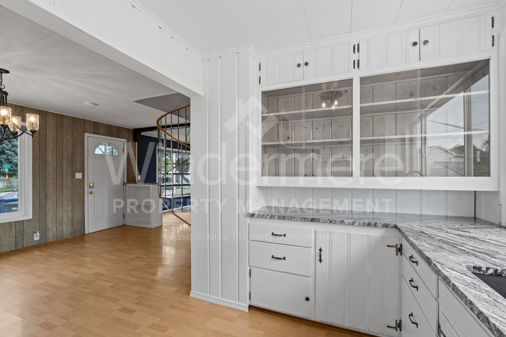 First Month Half Off Beautiful 3 Bedroom Home Ev Charger Pet Friendly – photo 4
