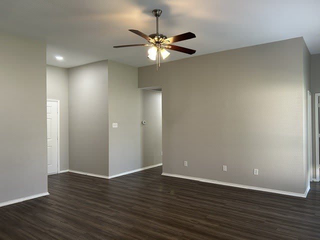 1012 High Crest Drive – photo 3