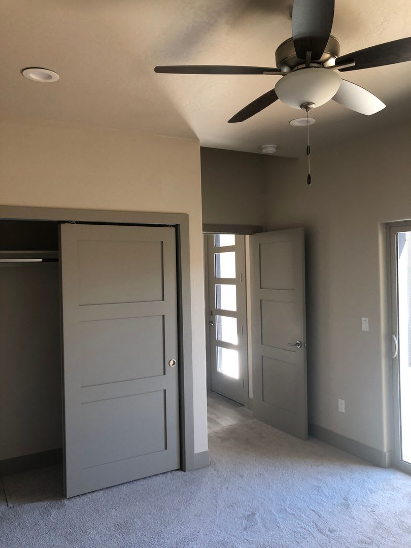 Spacious Townhome – photo 4