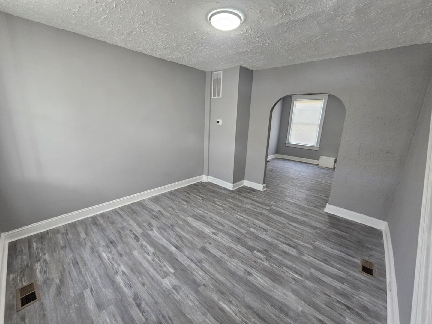2-Bedroom Townhouse – photo 2
