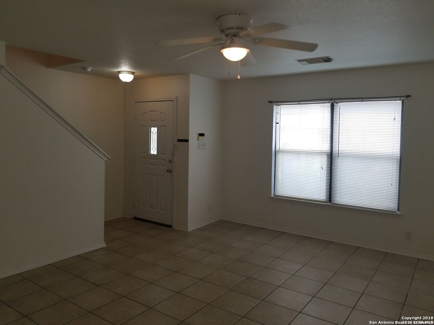 3 Bedroom Home in Gated Community ***Medical Center*** – photo 4