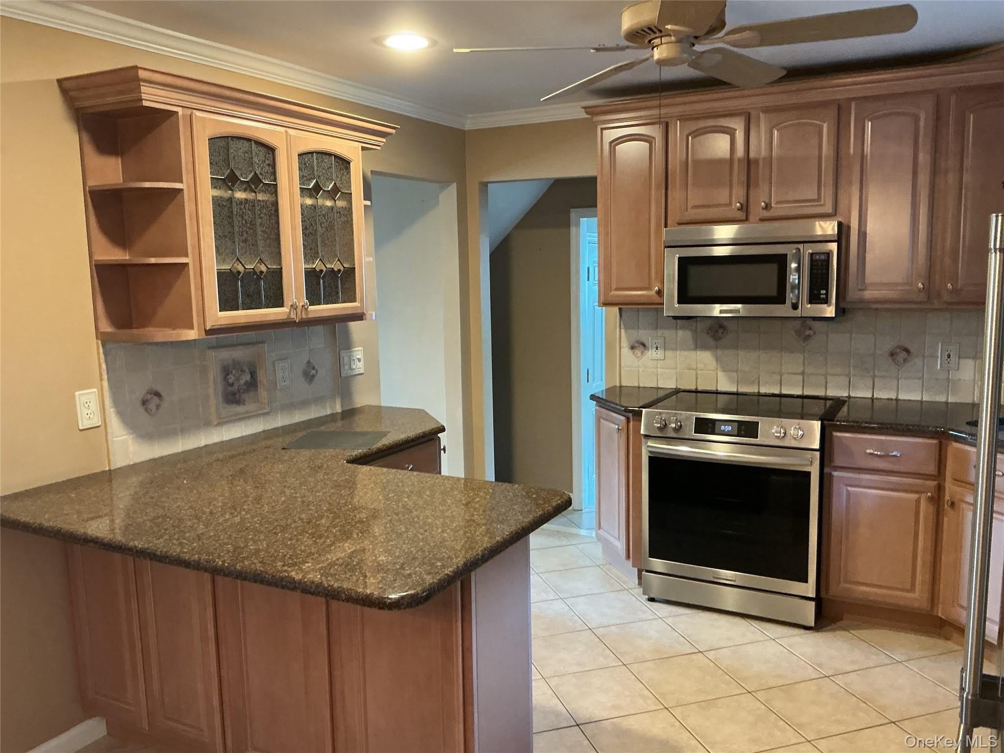 11 Frankel Road – photo 3