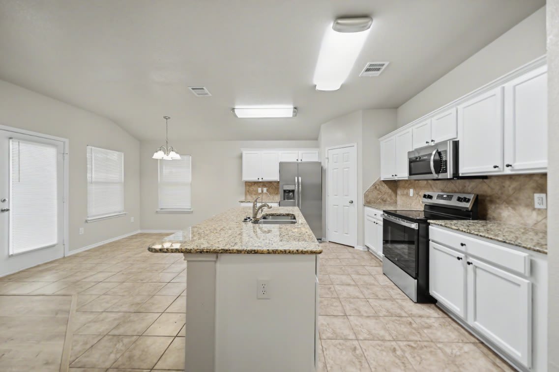 1310 Gigante Dr – photo 4