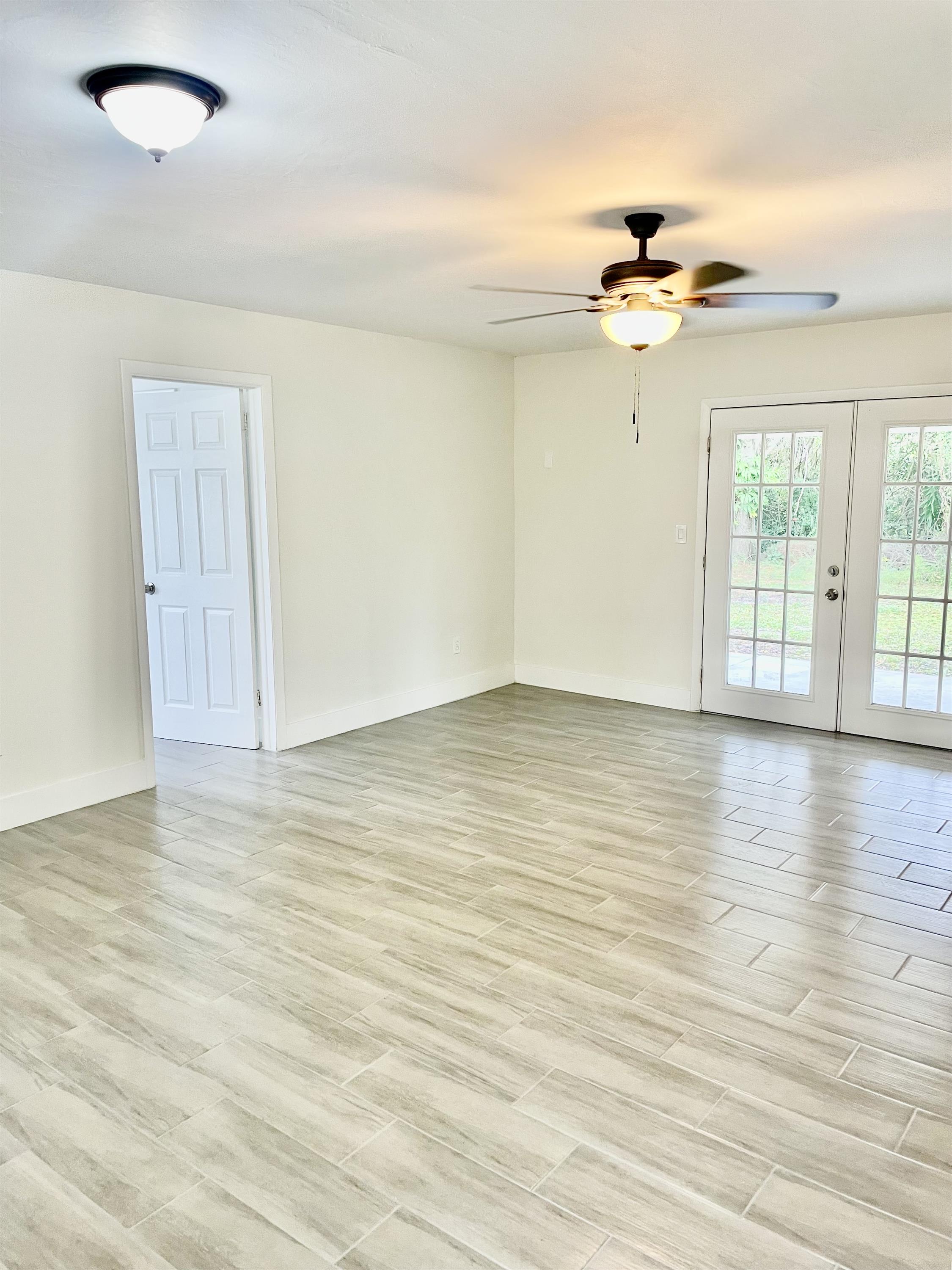 4140 Washington Avenue – photo 2