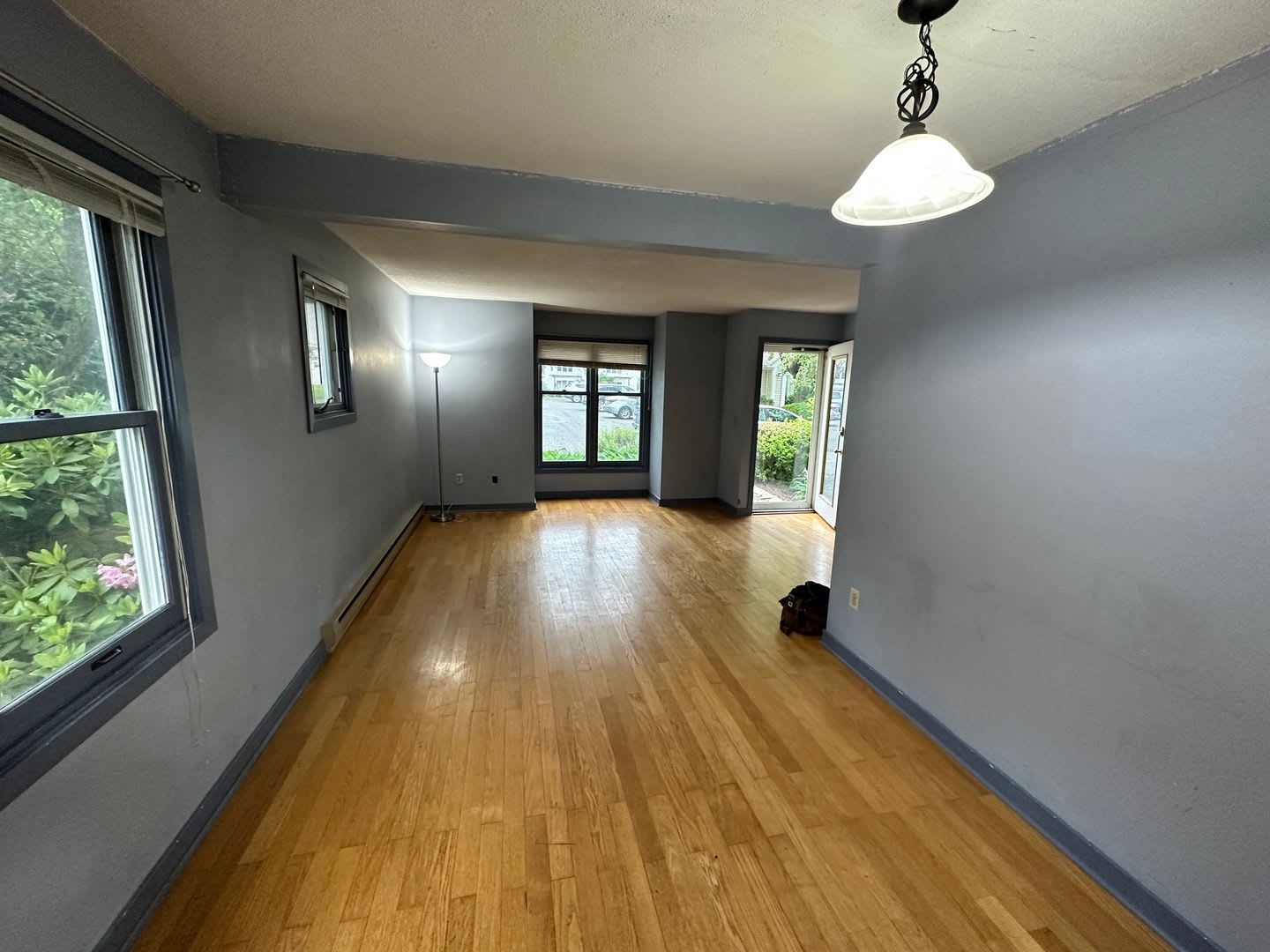 4 Bedroom Townhouse Close to Campus – Perfect for Groups! – photo 3