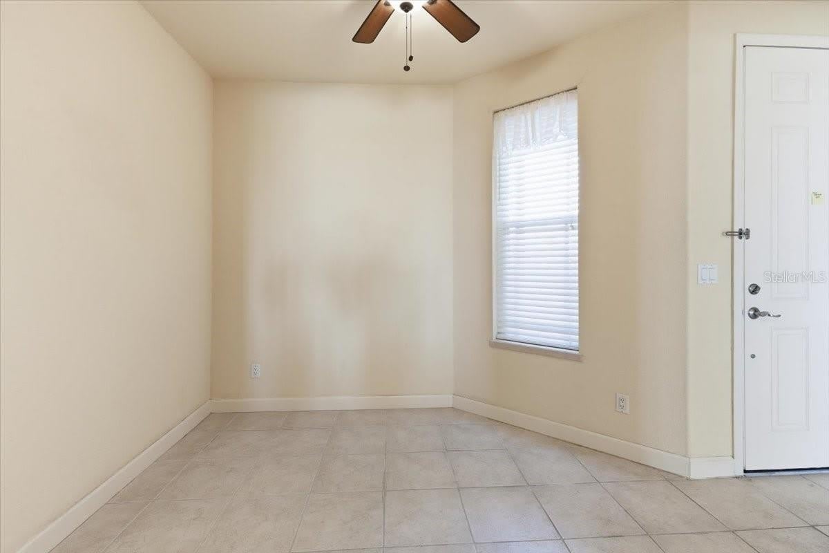 10045 LINKS Lane – photo 5