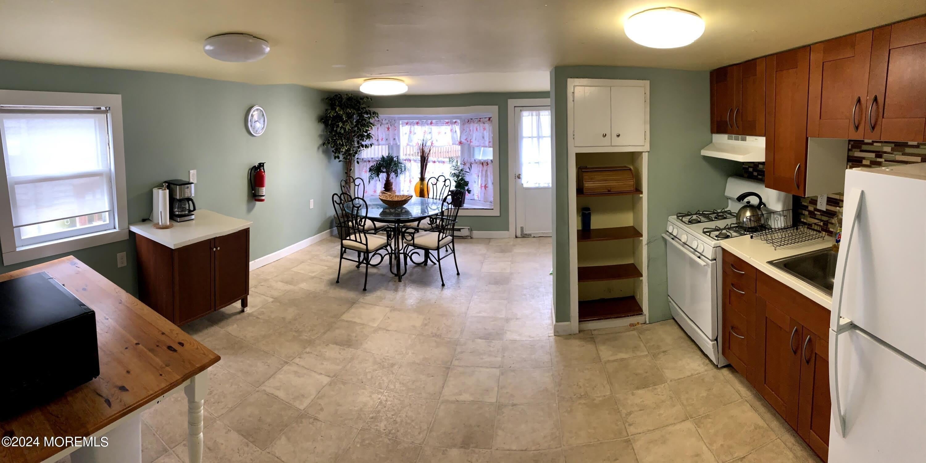 425 1st Avenue – photo 2