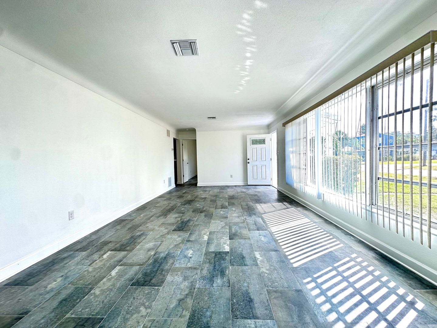 Beach Home Available Now in Redington Beach! – photo 4