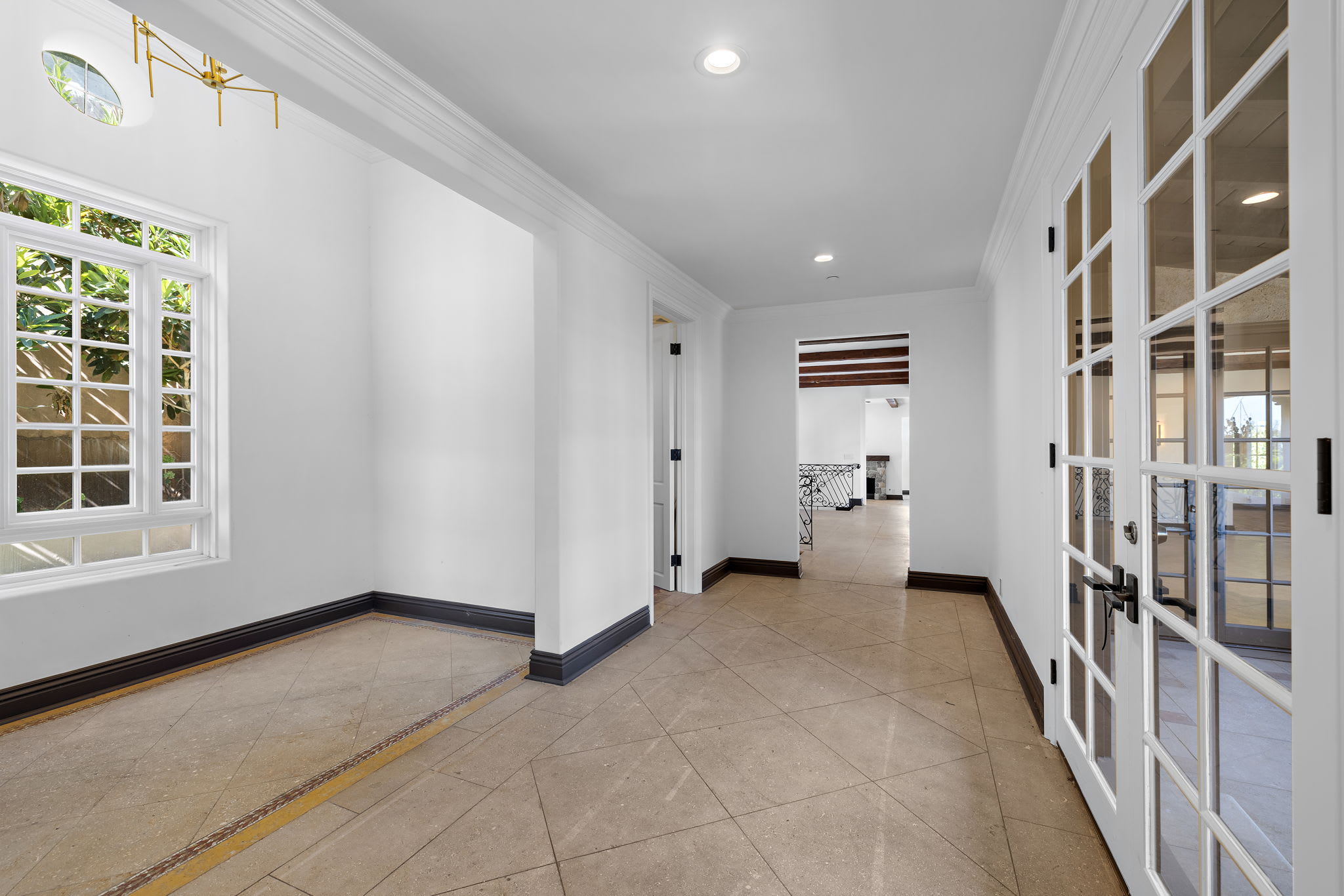1316 Beverly Grove Pl – photo 3