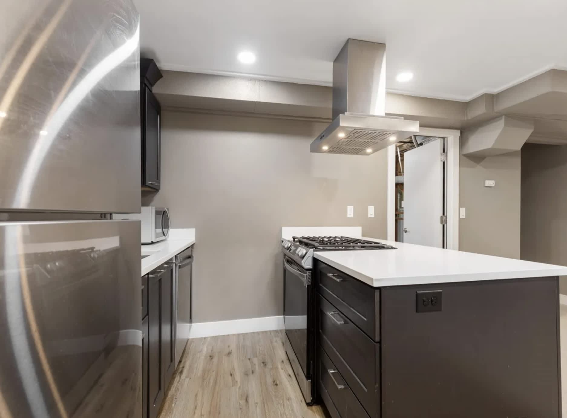 1741 East 105th Place – photo 4