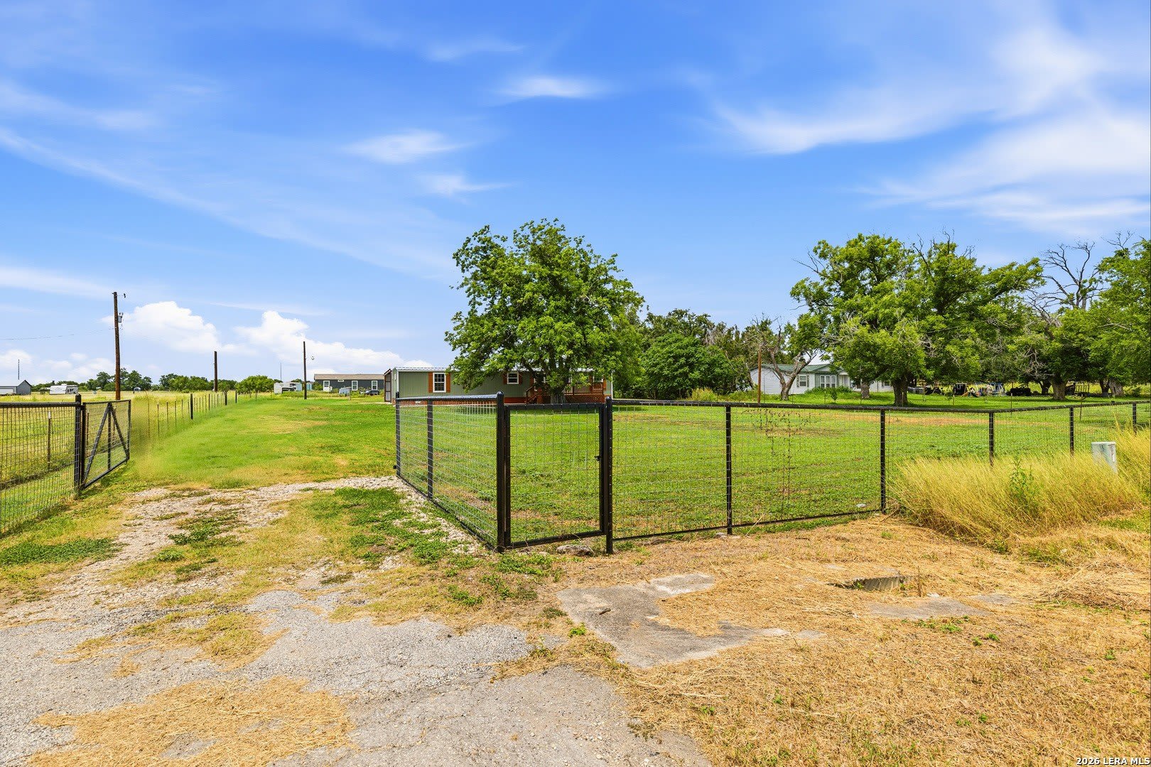 16345 FM 463 – photo 4