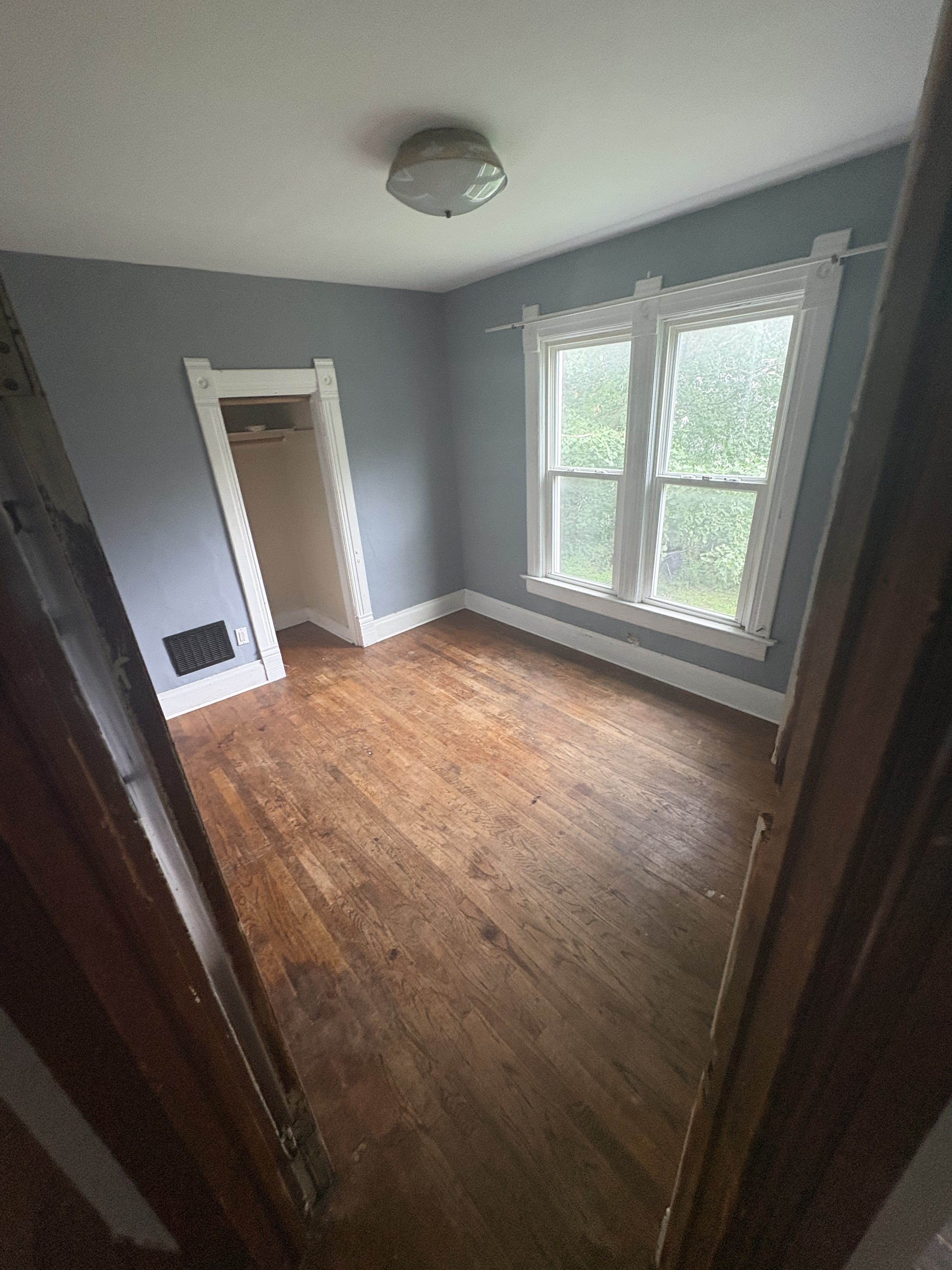 710 Kirkwood Ave – photo 5