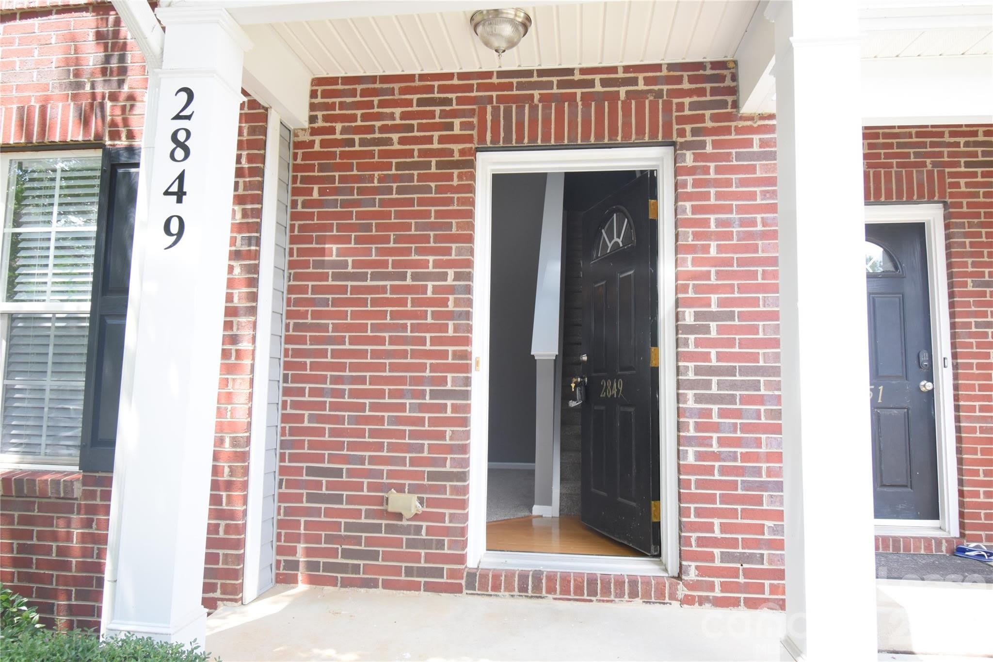 2849 Summergrove Court – photo 4