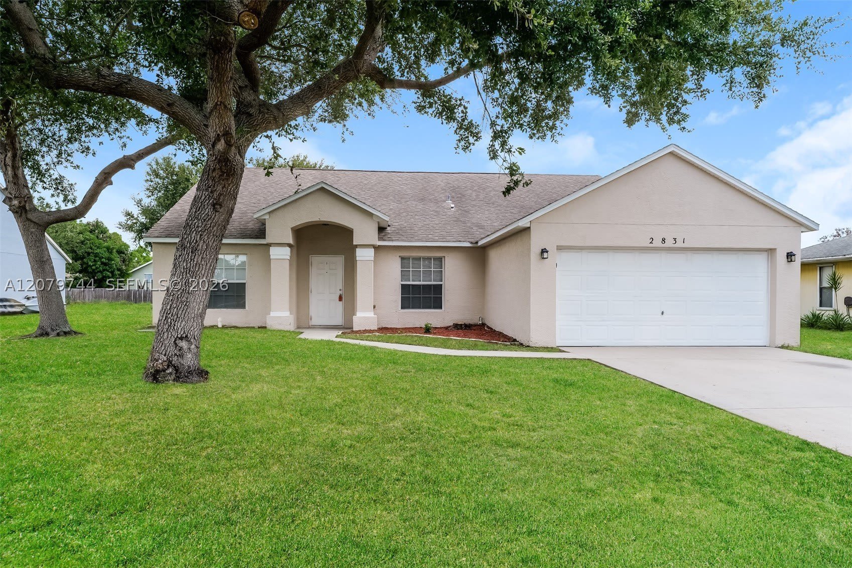 2831 Hutchings Ave – photo 1