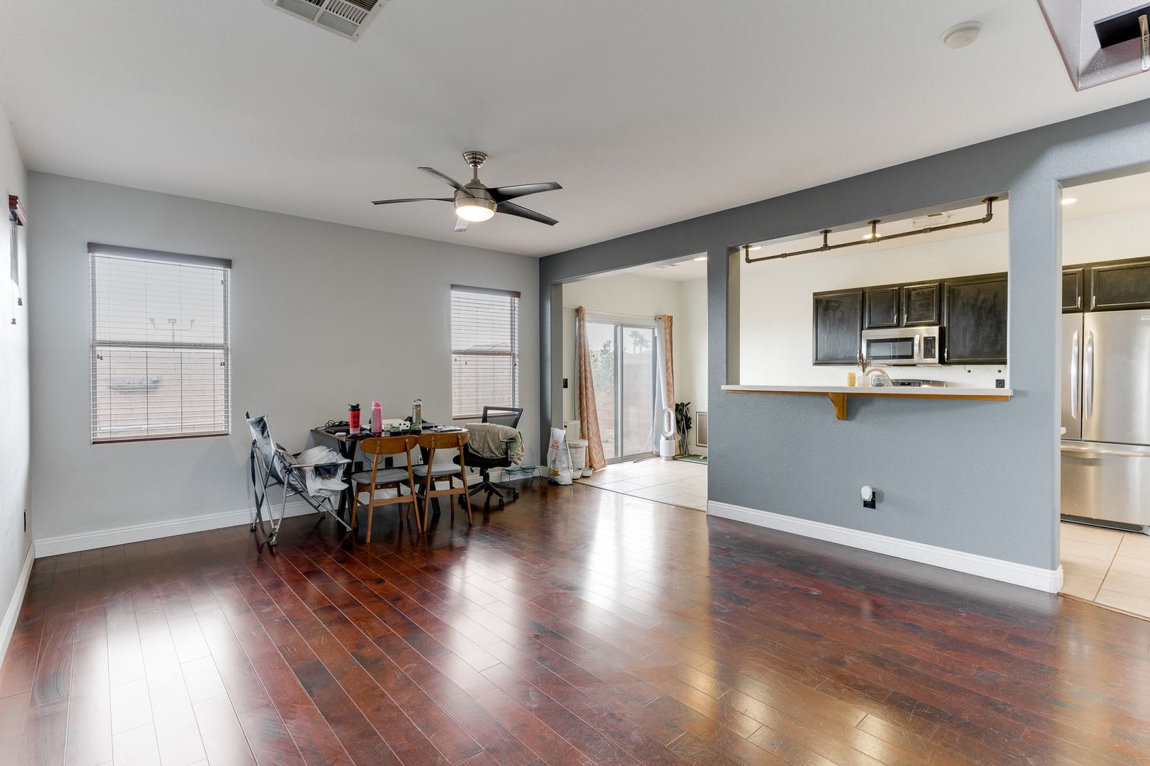 VIBRANT 3BEDROOM 2.5BATH HOME IN 89015 – photo 5