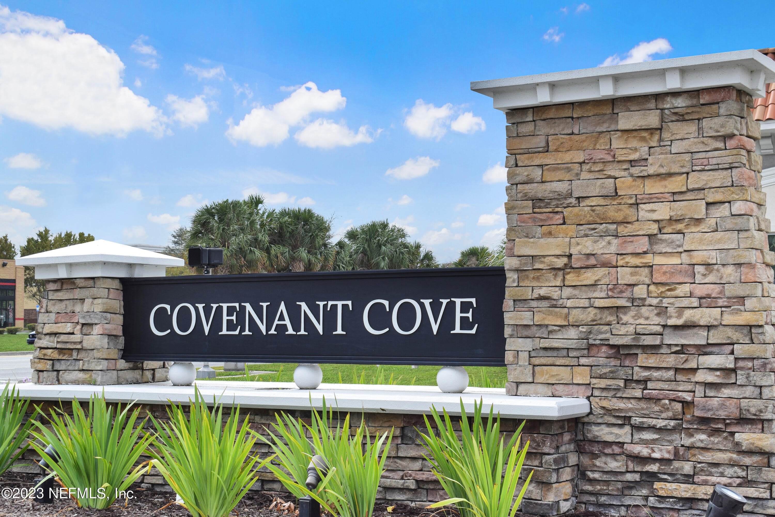 3055 COVENANT COVE Drive – photo 2
