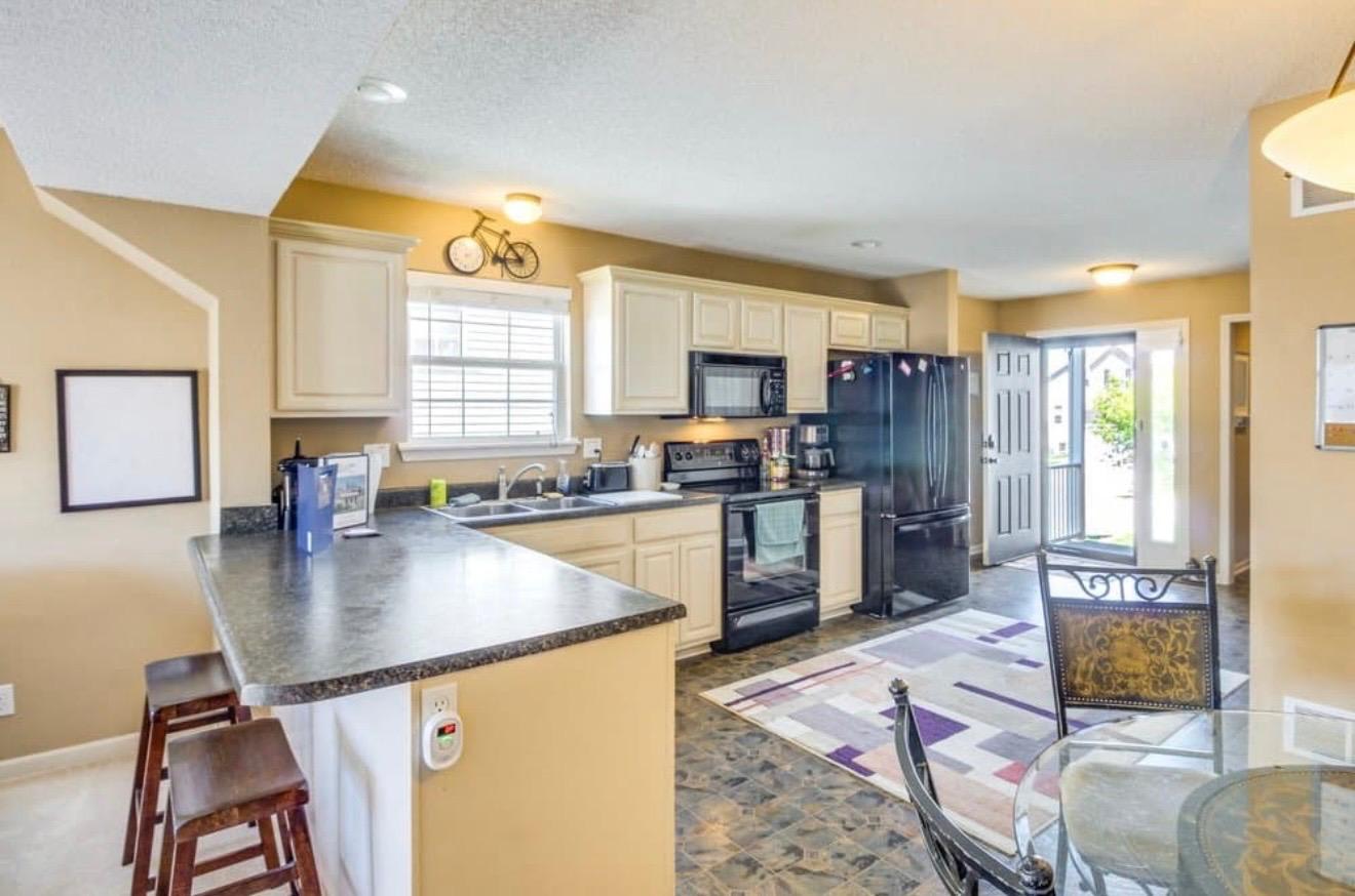 2230 Southwest Suncatcher Road – photo 3