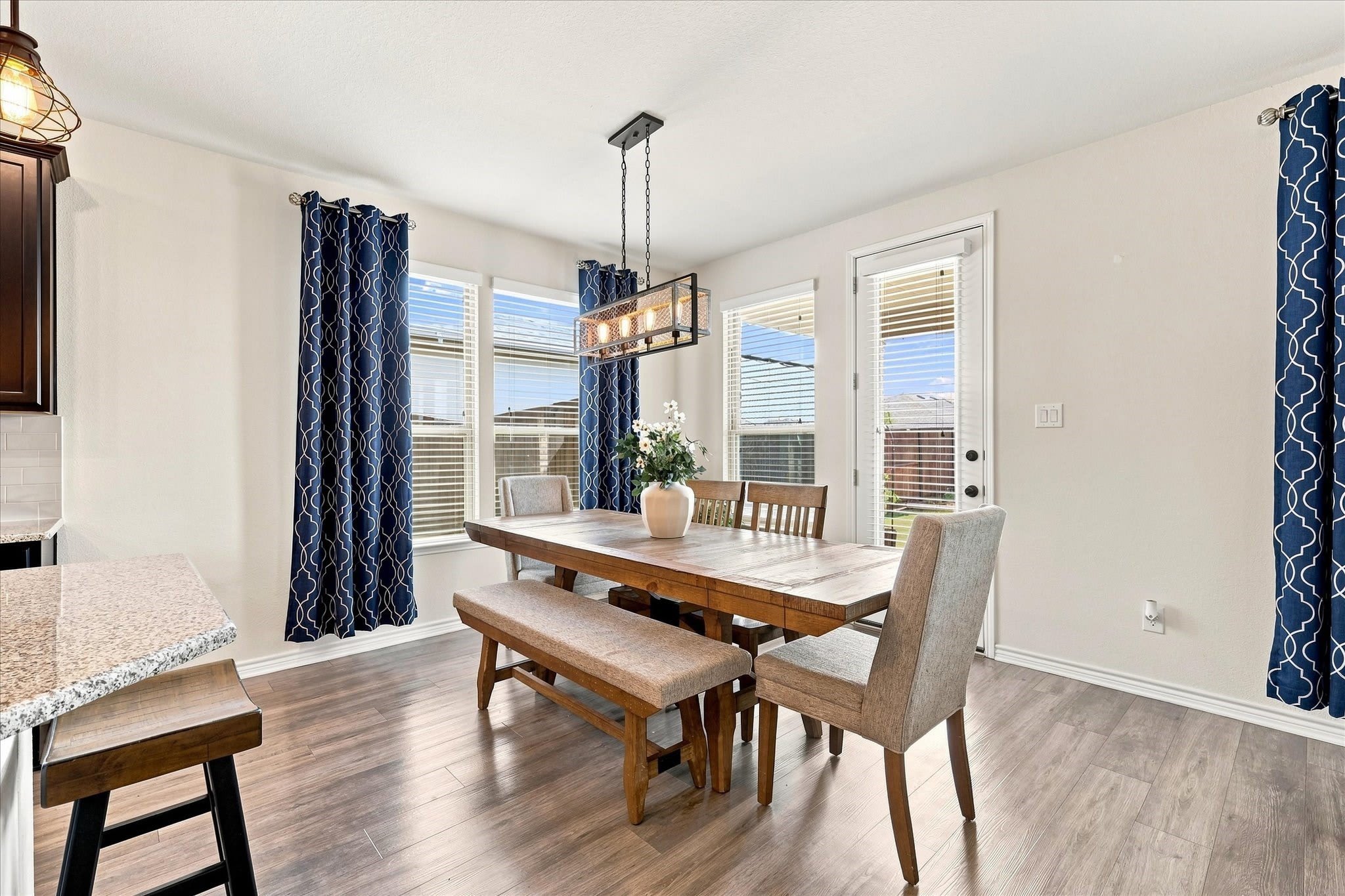 2613 Wayne Avenue – photo 5