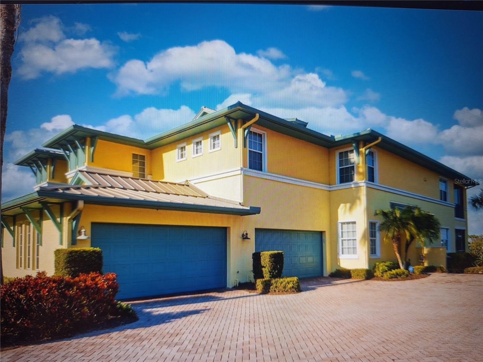 1121 Riverscape Street – photo 3