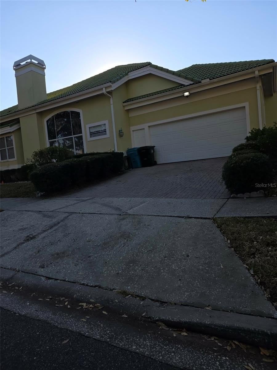 7600 Debeaubien Drive – photo 2