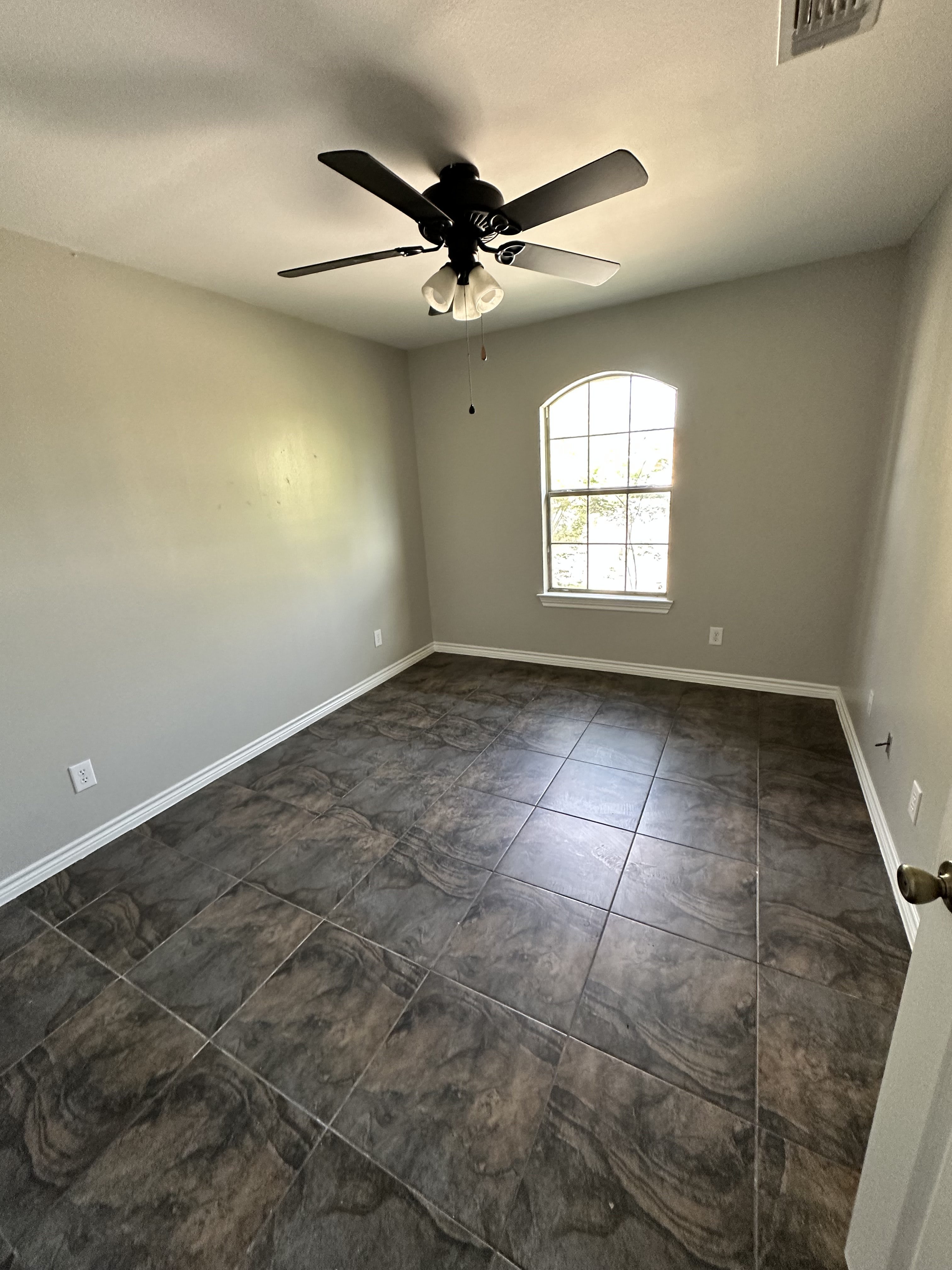 158 Valencia Dr – photo 3