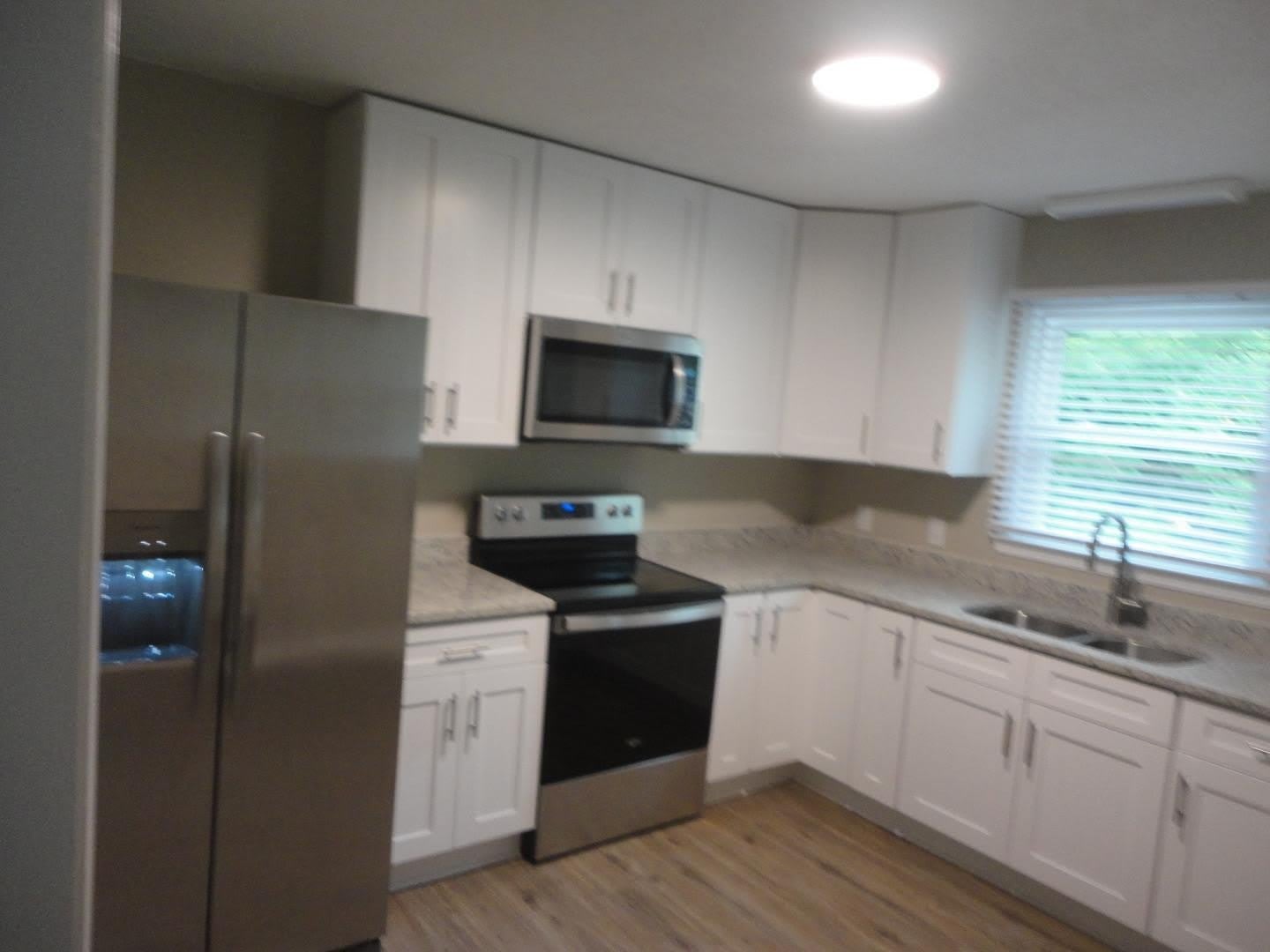 137 W Barbee Street – photo 3