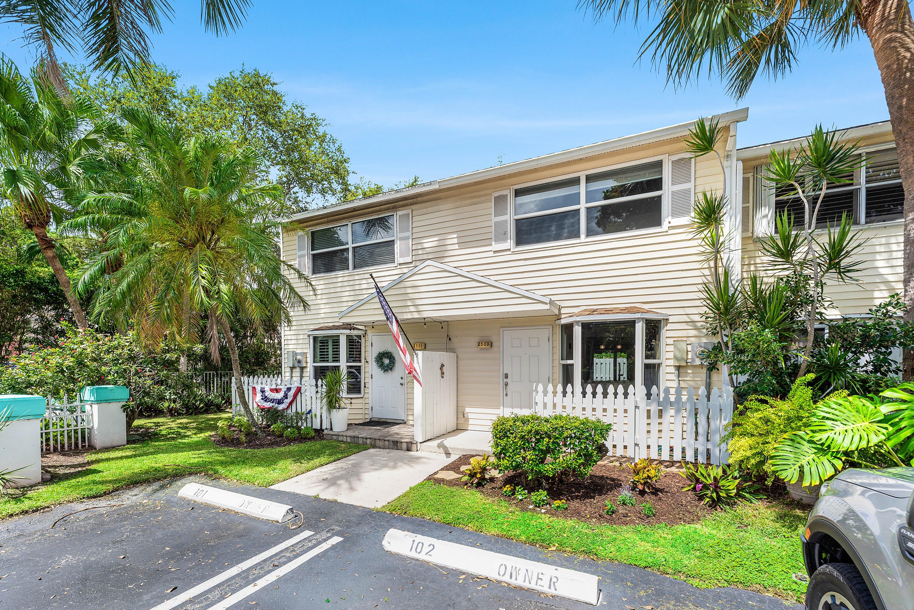 2503 Ne 15Th Street – photo 3