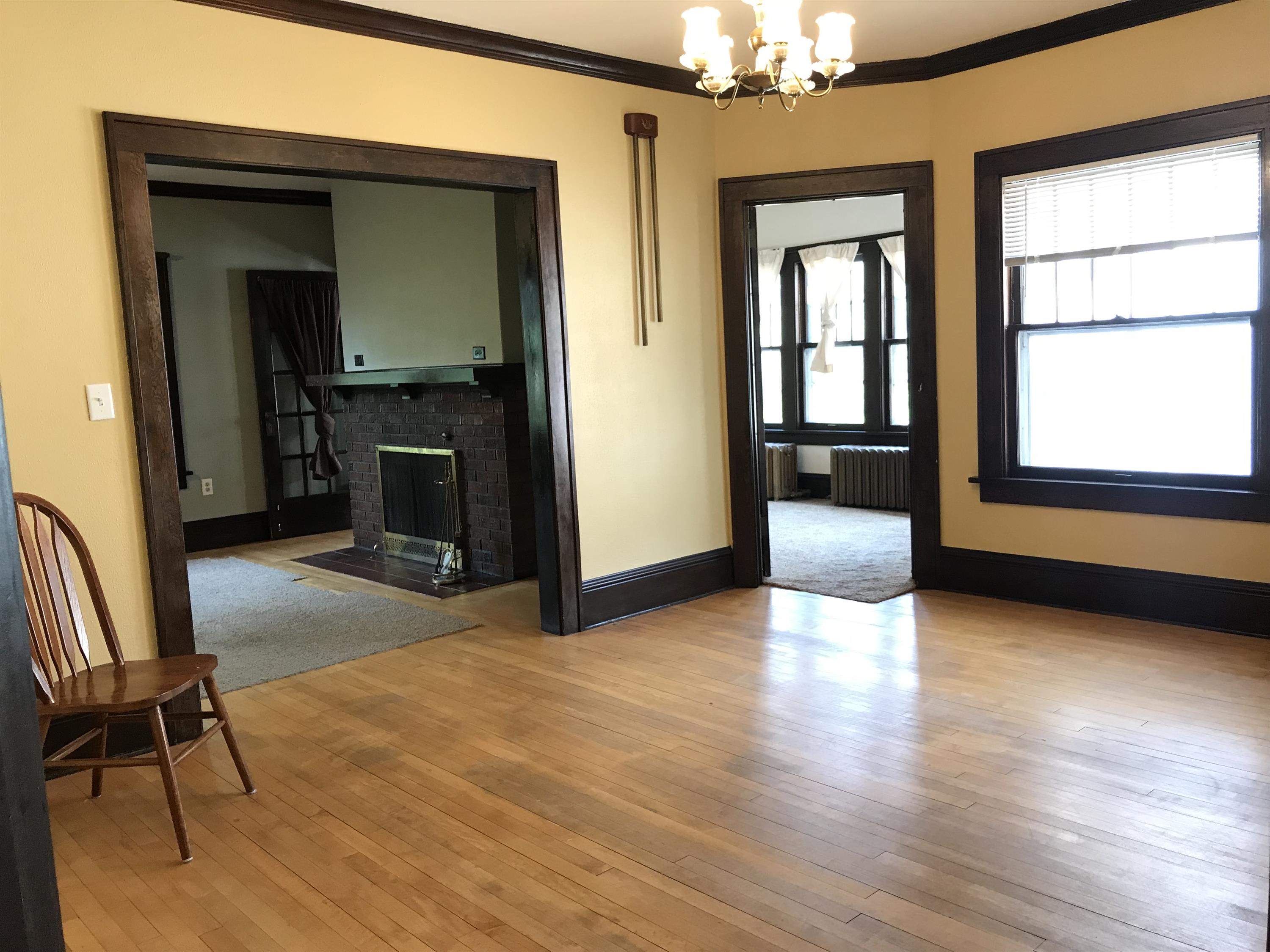 1008 1/2 3rd Avenue – photo 5