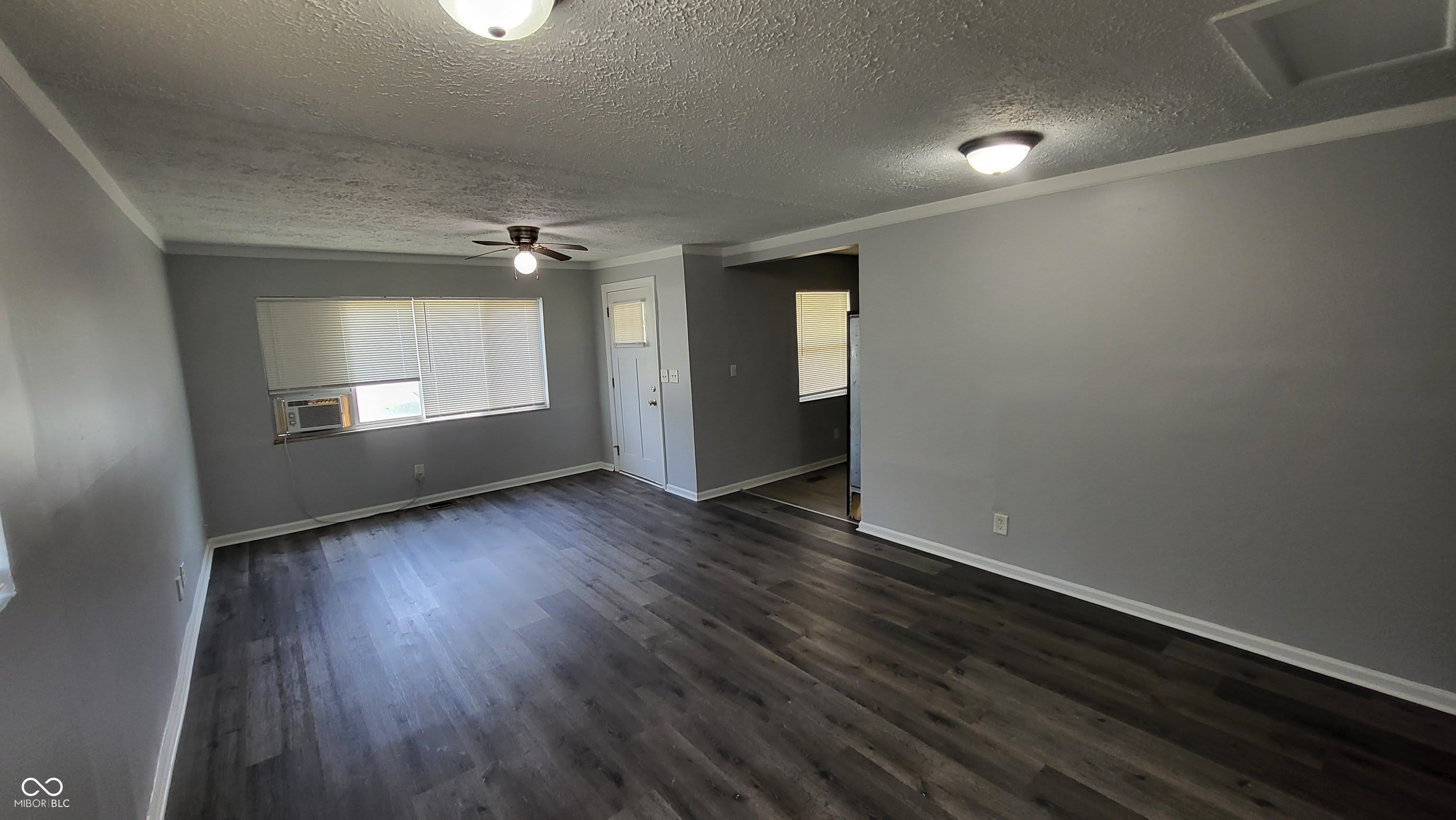4622 E 30th Street – photo 4