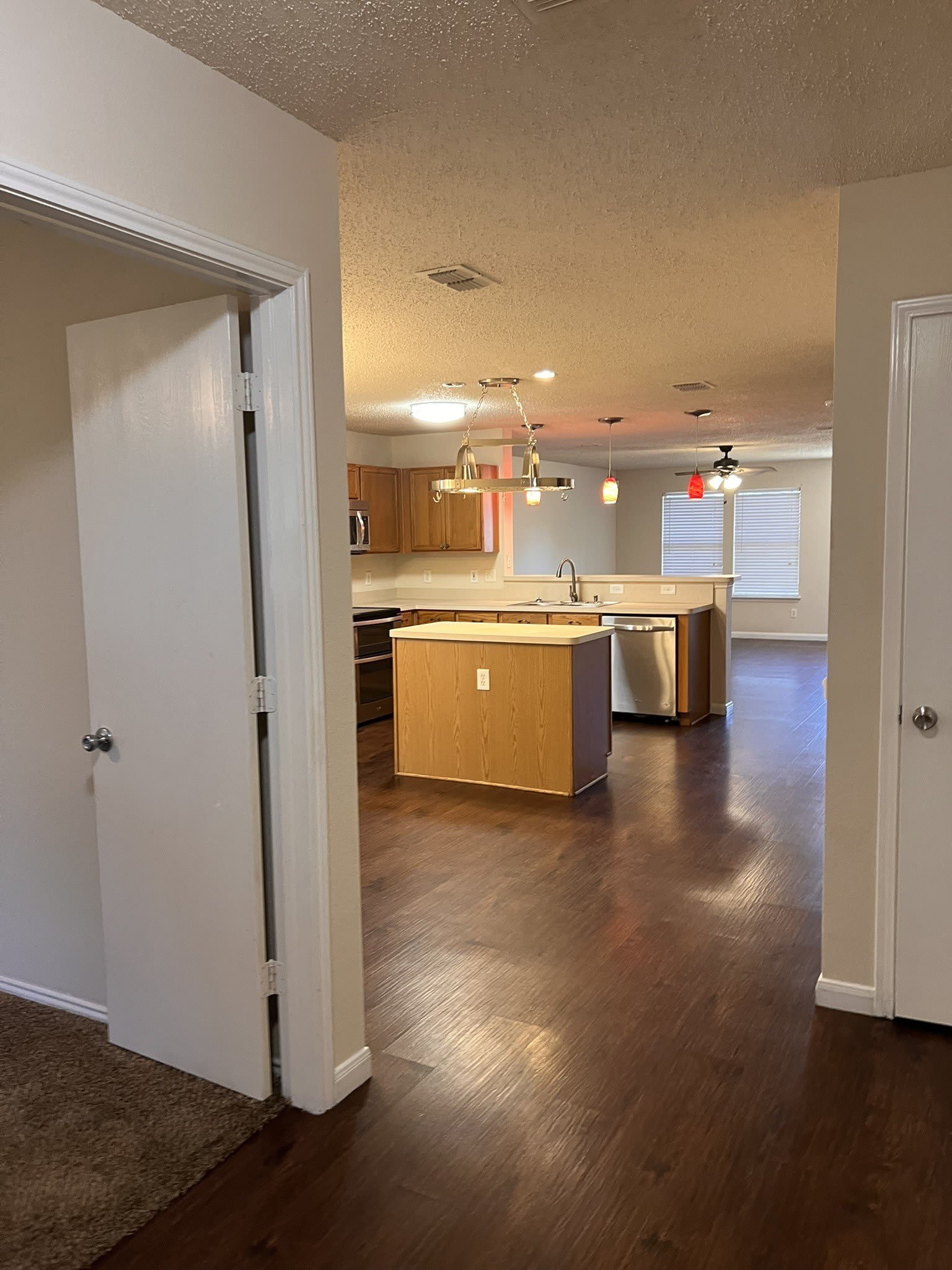 1017 Alexandria Drive – photo 2