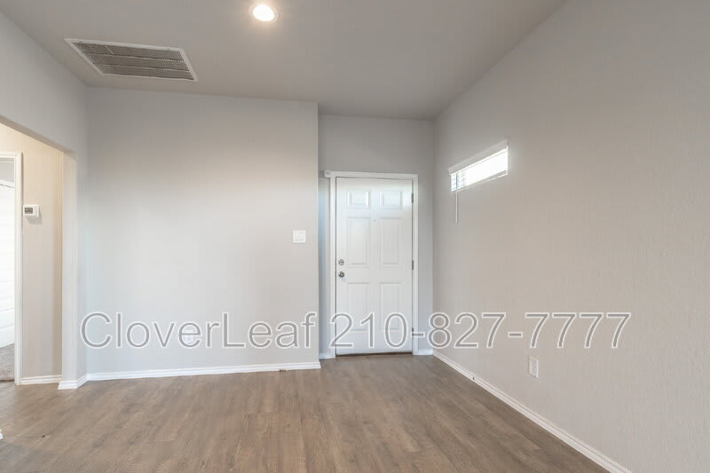 3022 Del Mar Way – photo 5