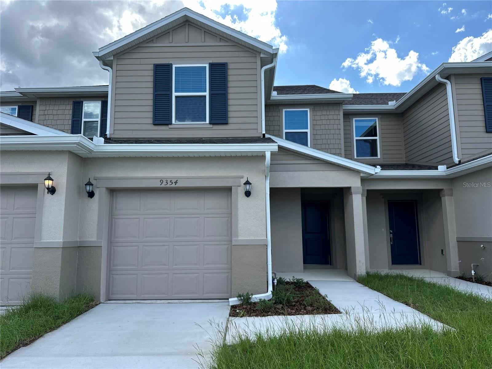 9354 WESTSIDE HILLS Drive – photo 1