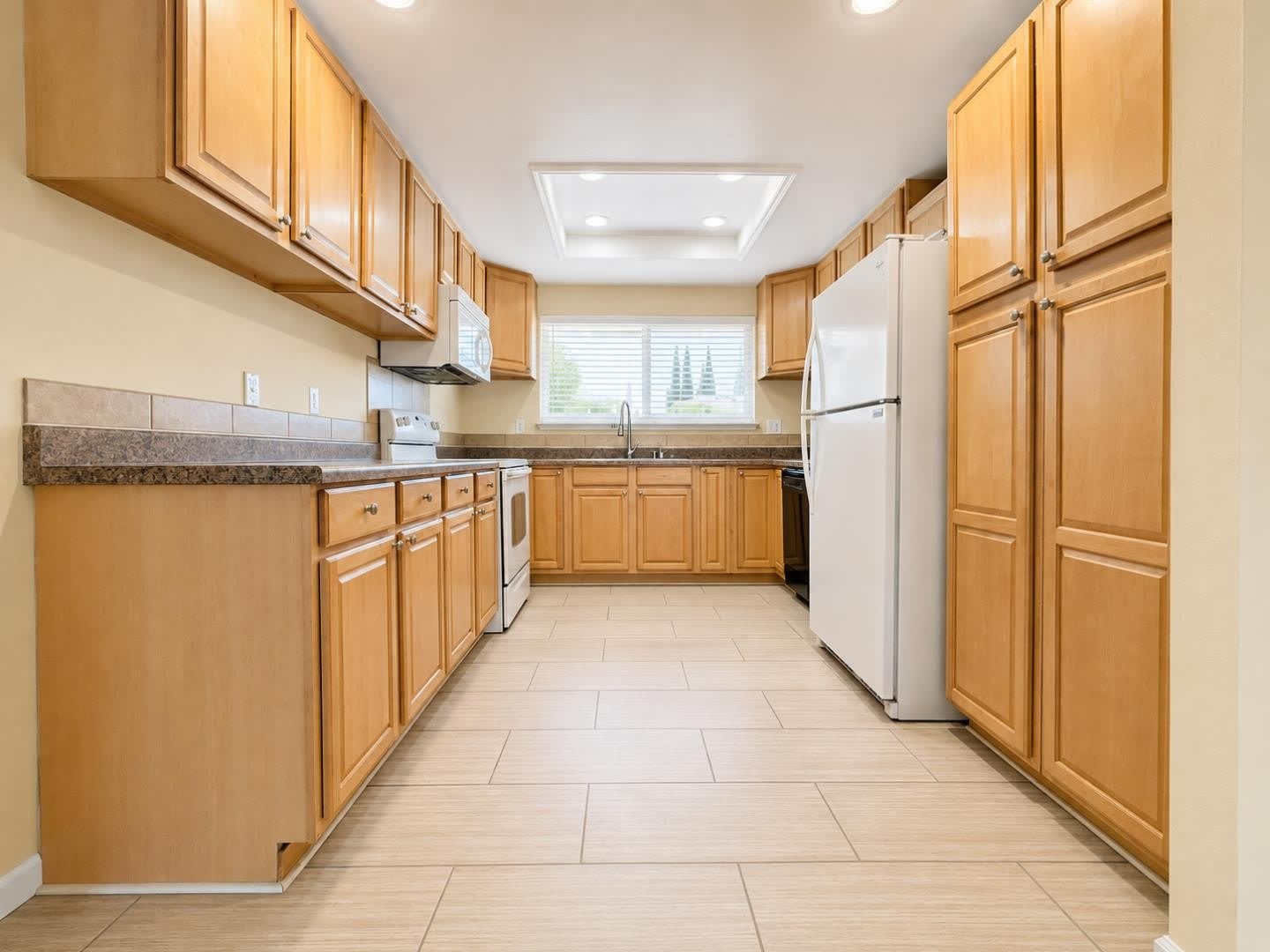 137 Washington DR – photo 2