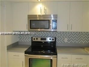 16701 NE 14th Ave – photo 3