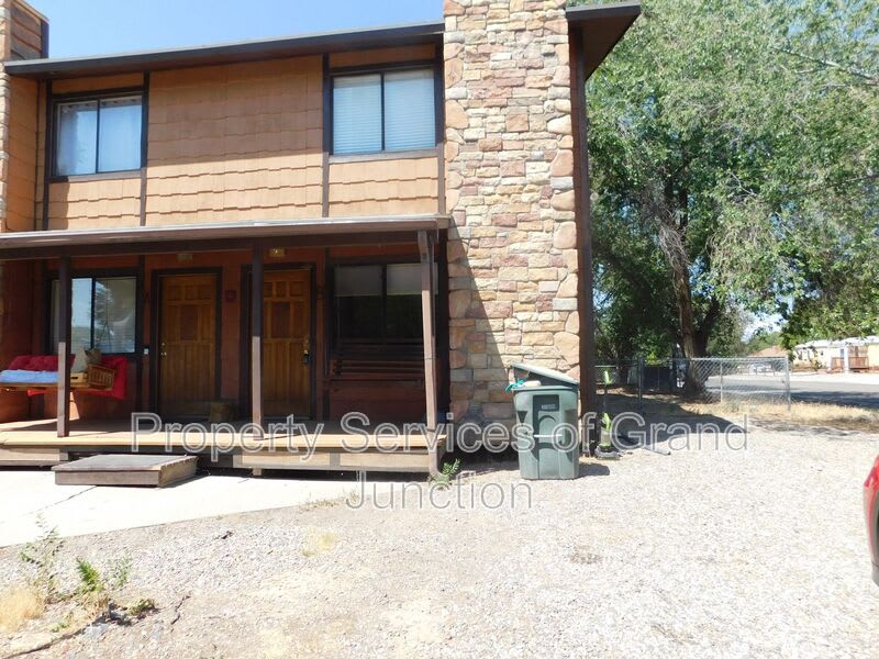 1805 Aspen Street – photo 2