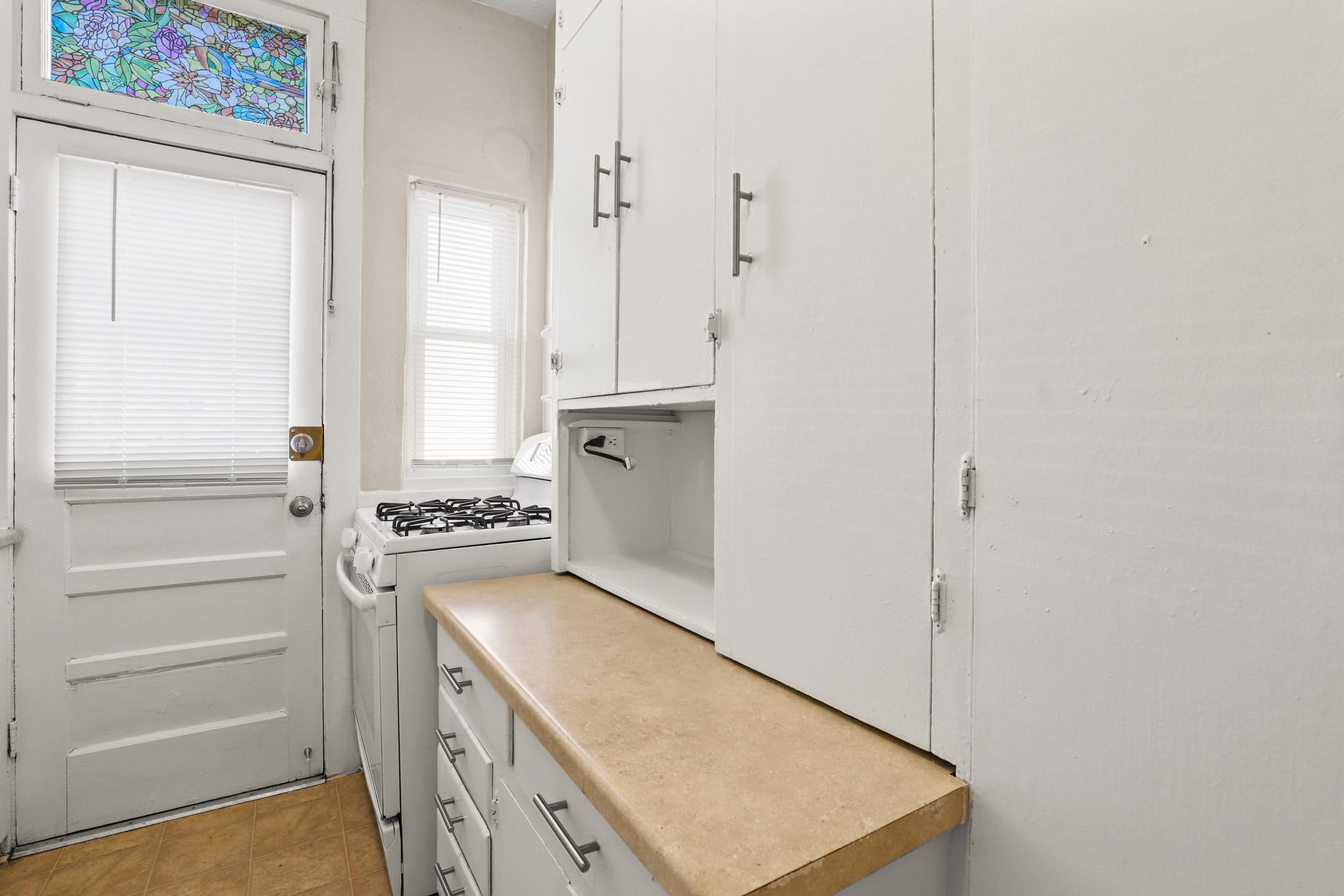 1449 Emerson – photo 4