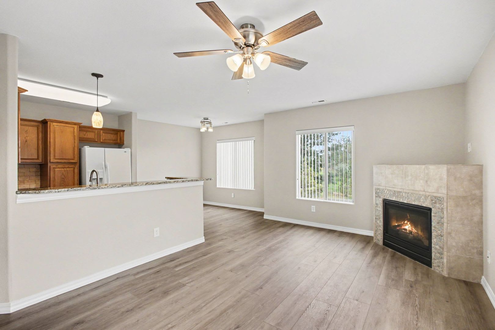 1695 Little Bear Creek Point #203 – 3 Bedroom Condo with Mountain Views & One-Car Garage – photo 5