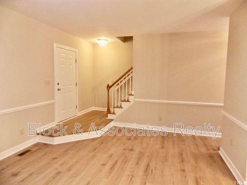 54 Preakness Drive – photo 3