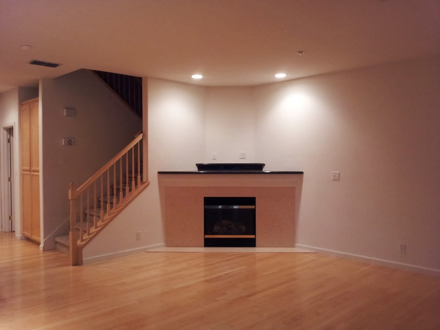 Dublin Sonoma Green Beautiful Townhome 3 Bed 2 5 Bath New Carpet Community Pool – photo 5