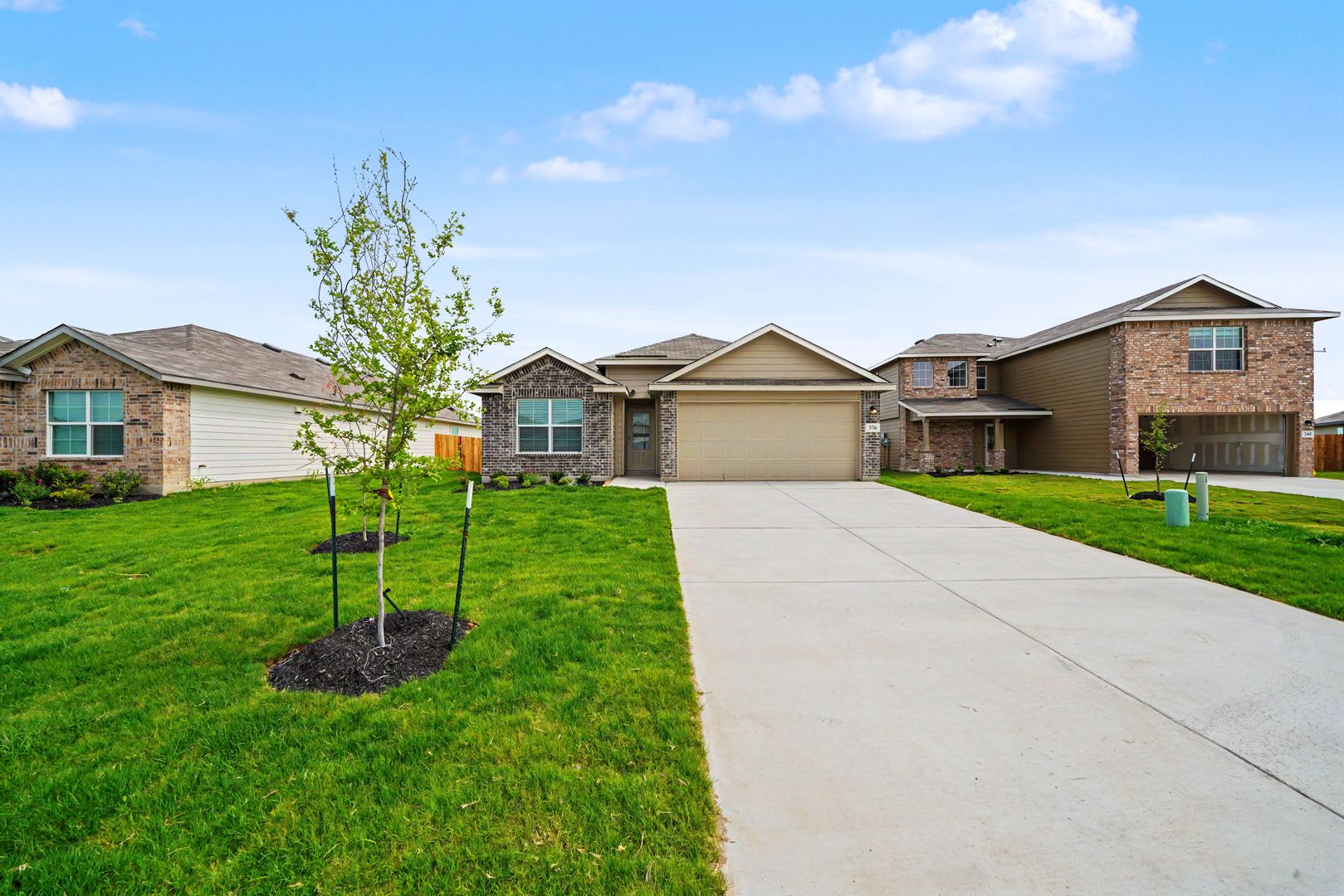 Like-New Cibolo Home with Flexible Living Space – photo 2