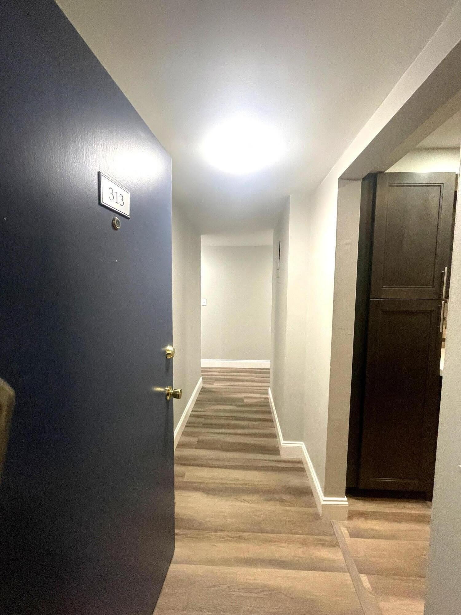 1527 S Flagler Drive – photo 2