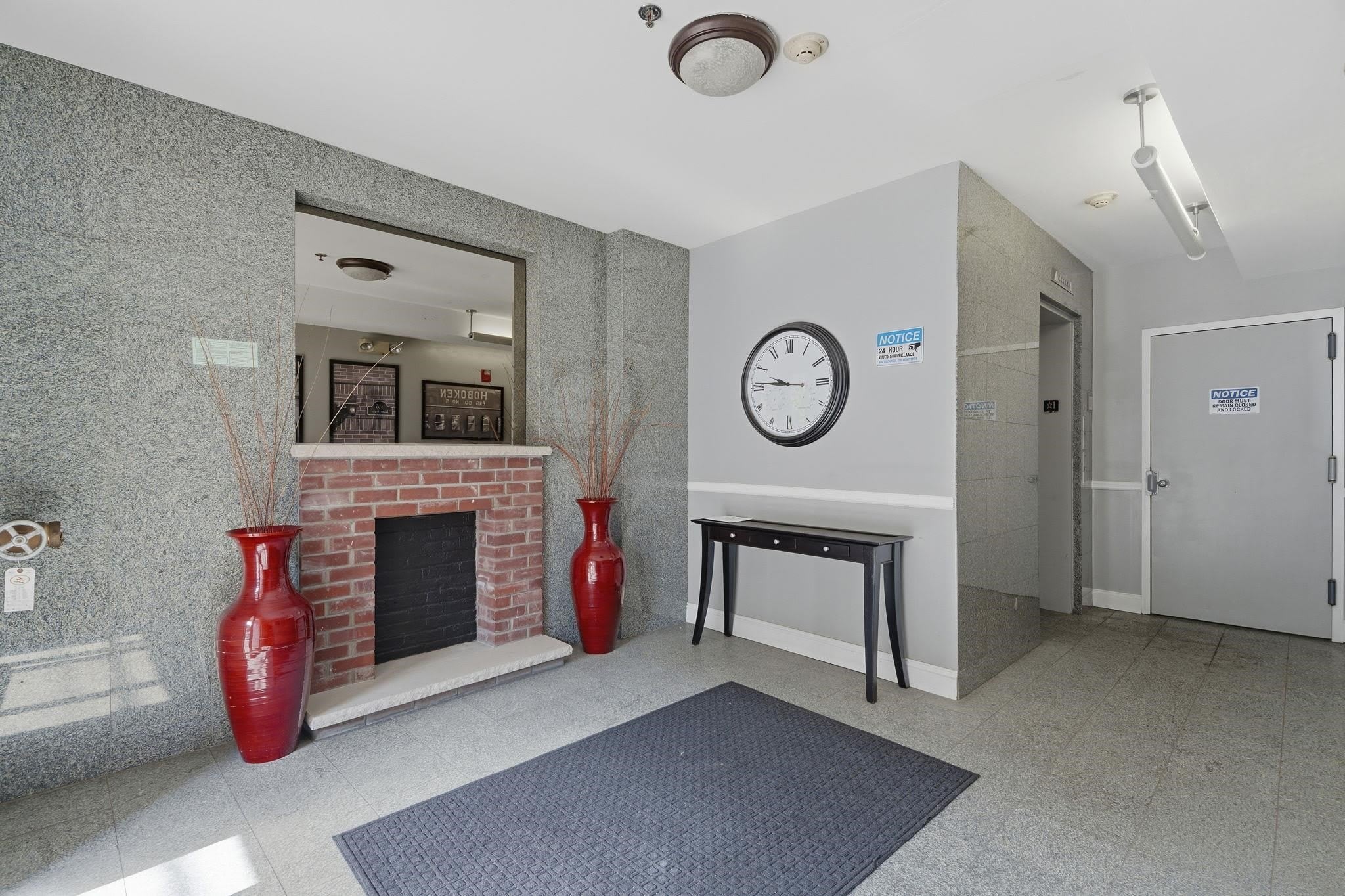 416 GRAND ST – photo 2