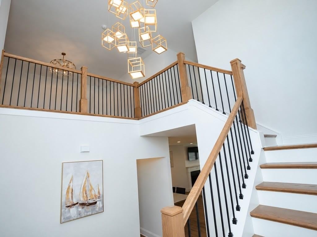 6725 Dahlgren Court – photo 5