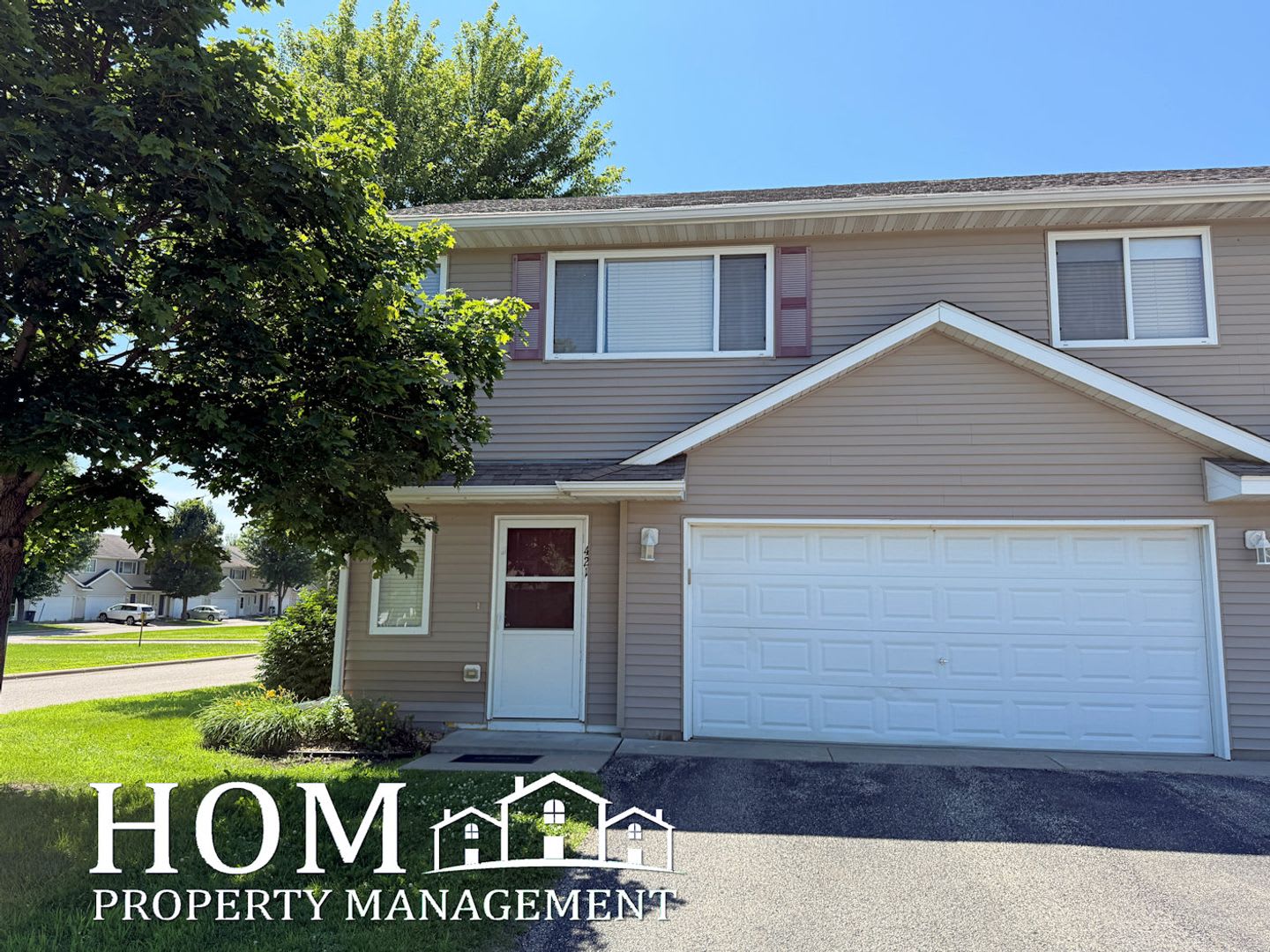 3BR/2BA Townhome Available 9/1 – photo 1