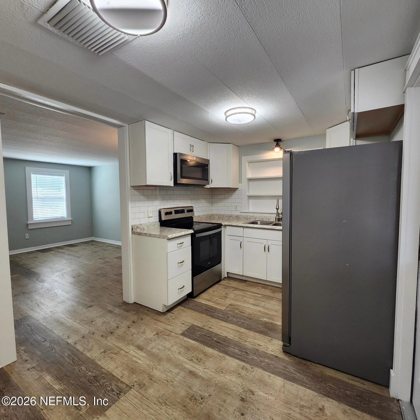 126 Phoenetia Drive – photo 4