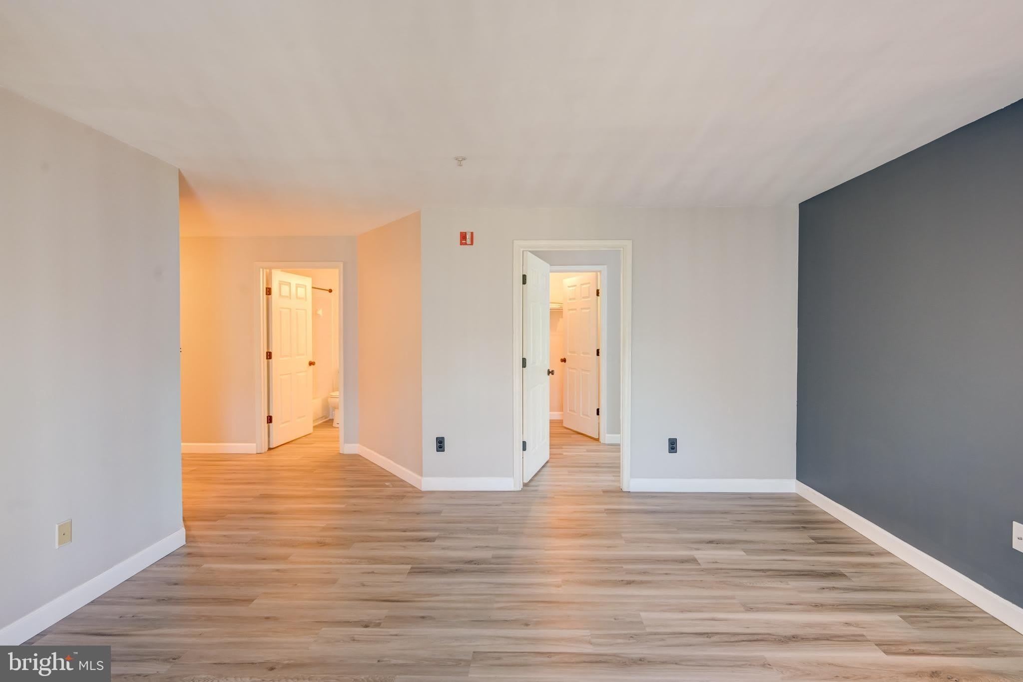 8905 STONE CREEK Place – photo 5